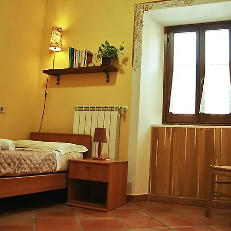 Delle Ginestre Bed & Breakfast *