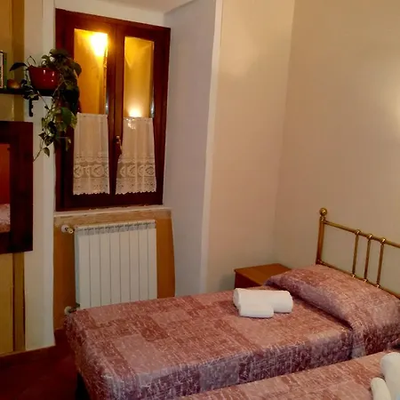 Delle Ginestre Bed & Breakfast Genazzano