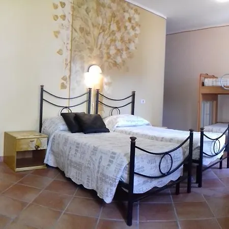Bed & Breakfast Delle Ginestre *